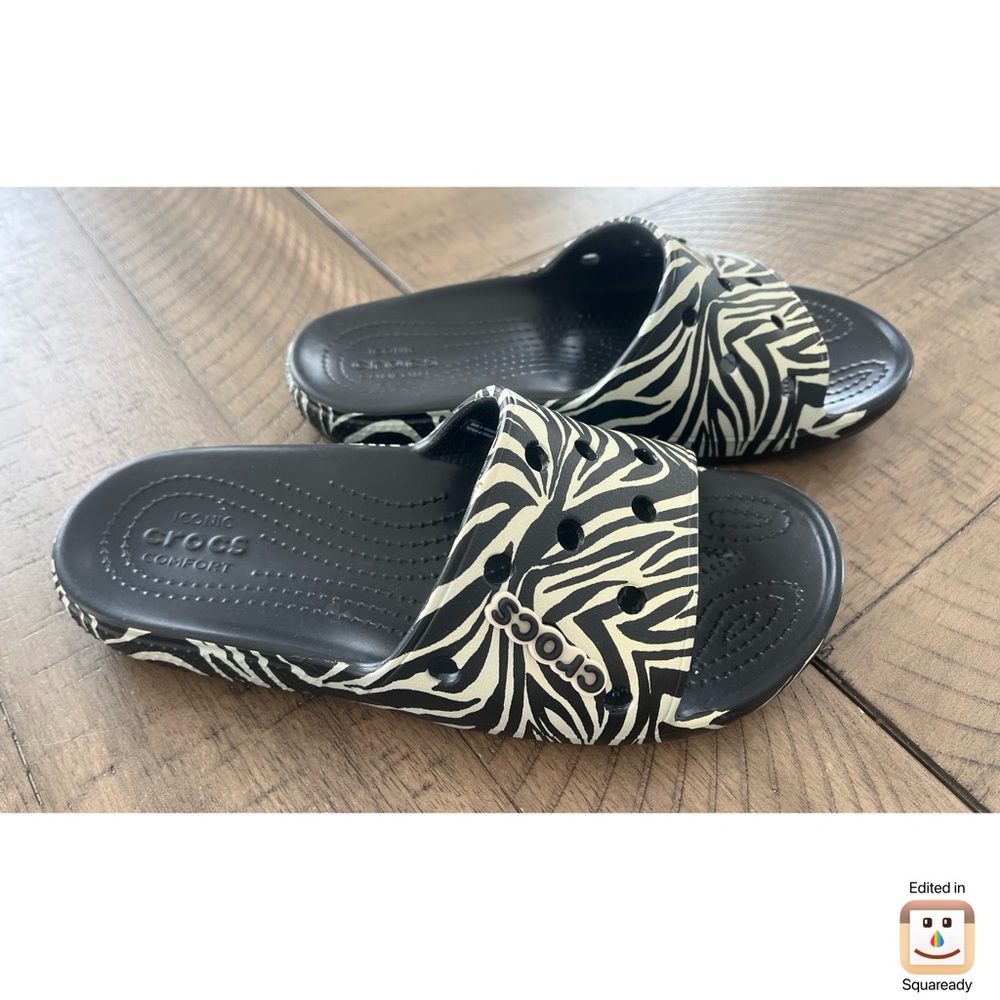 Crocs Unisex Zebra Print Slide Sandals - Picture 4 of 8